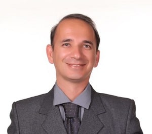 Dr. Kamran Akbarzadeh