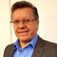 Roberto Montanez